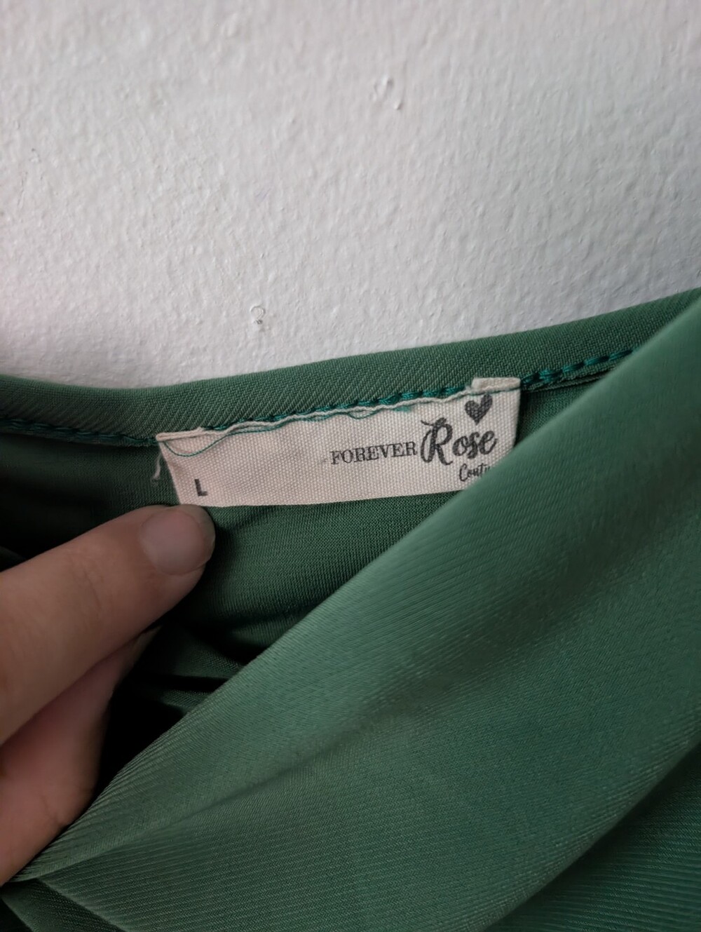 Forever Rose Stretchy Ruched Side Green Mini Dress Size Large - Picture 2 of 6